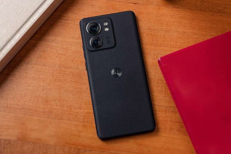 Motorola Edge 40 has dual rear cameras Motorola Edge 40 has dual rear cameras