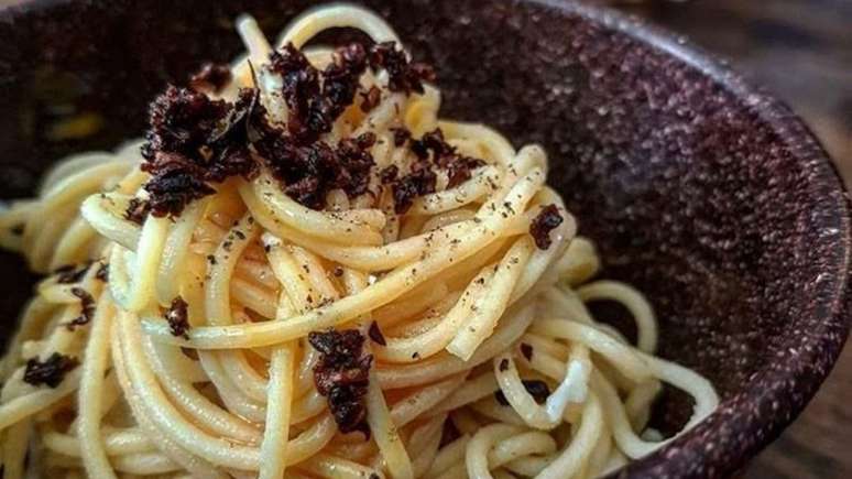 Macarrão a carbonara vegano | 7 receitas sofisticadas para o Dia das Mães