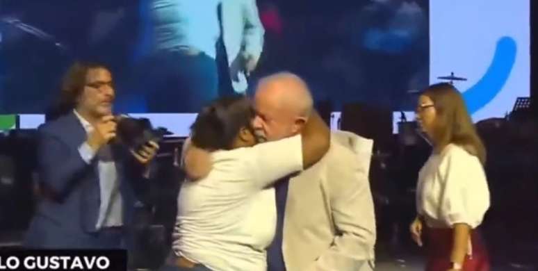 Lula se emocionou com pedido da mulher