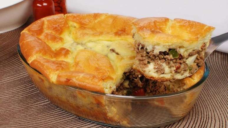 Minced meat pie on the plate Minced meat pie on the plate