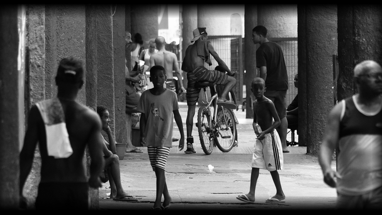 Chronicle of a destroyed city |  The documentary is brutal, real and necessary