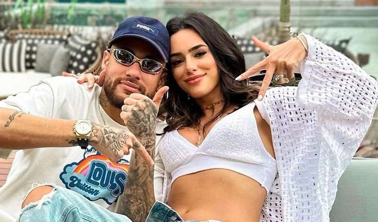 Neymar gives a simple gift on Bruna Biancardi’s first mother’s day and the web reacts.  I wait