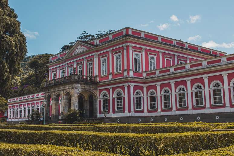 O Museu Imperial de Petr&oacute;polis ocupa o antigo Pal&aacute;cio de Ver&atilde;o de Dom Pedro II