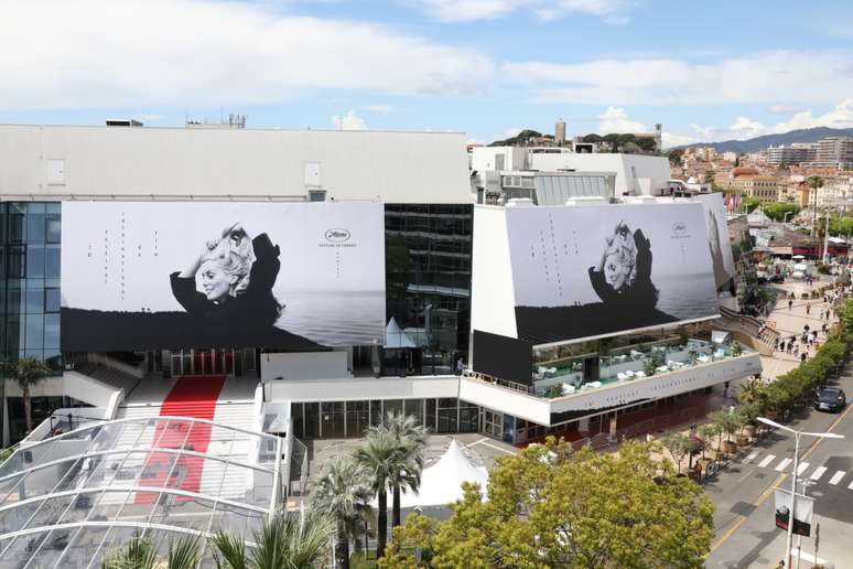 Festival de Cannes defende filme de Johnny Depp após polêmica com Amber  Heard