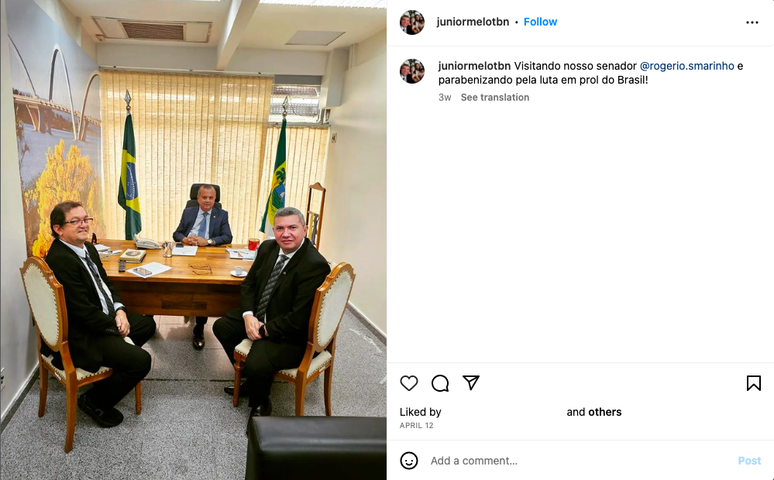 Post no Instagram mostra J&uacute;nior Melo com o senador Rog&eacute;rio Marinho em abril de 2023