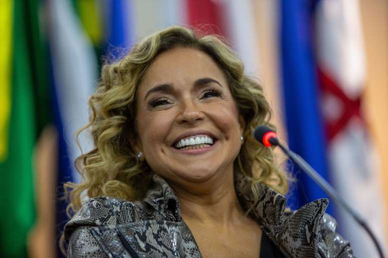 Cantora Daniela Mercury no evento do Dia Nacional e Internacional de Enfrentamento à Violência Contra as Pessoas LGBTQIA+