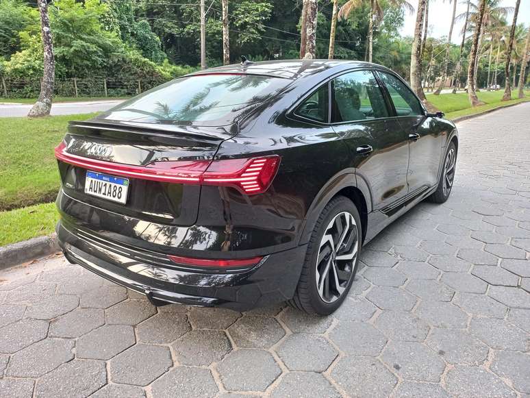 Audi E-tron Sportback Performance Black Quattro