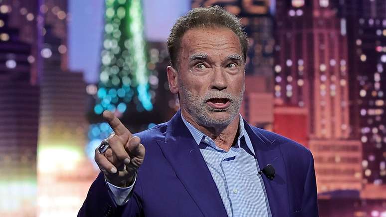 ESSE DISCURSO PODEROSO QUEBROU A INTERNET, Arnold Schwarzenegger Dublado