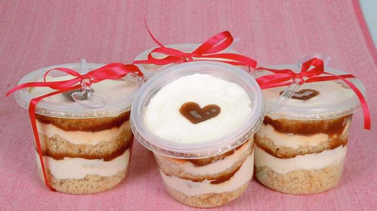 Bolo romeu e julieta no potinho