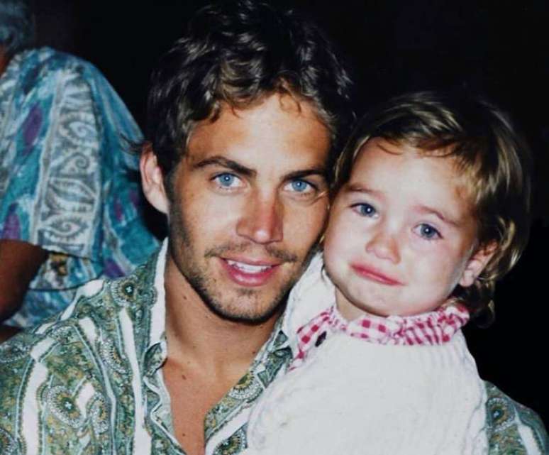 Filha de Paul Walker, Meadow, diz sentir sinais da &lsquo;presen&ccedil;a&rsquo; do pai: &lsquo;Sei que &eacute; ele&rsquo;; assista