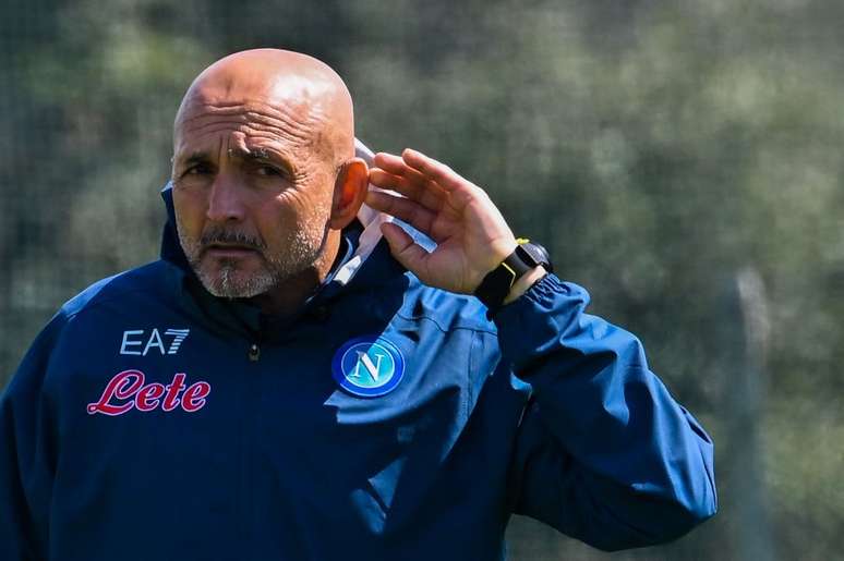 Napoli coach at ‘random’ bachelorette party: ‘Is it the stripper we were waiting for?’