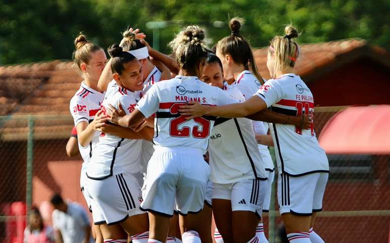 Santos vence, e São Paulo se despede de Campeonato Paulista Feminino -  Lance!