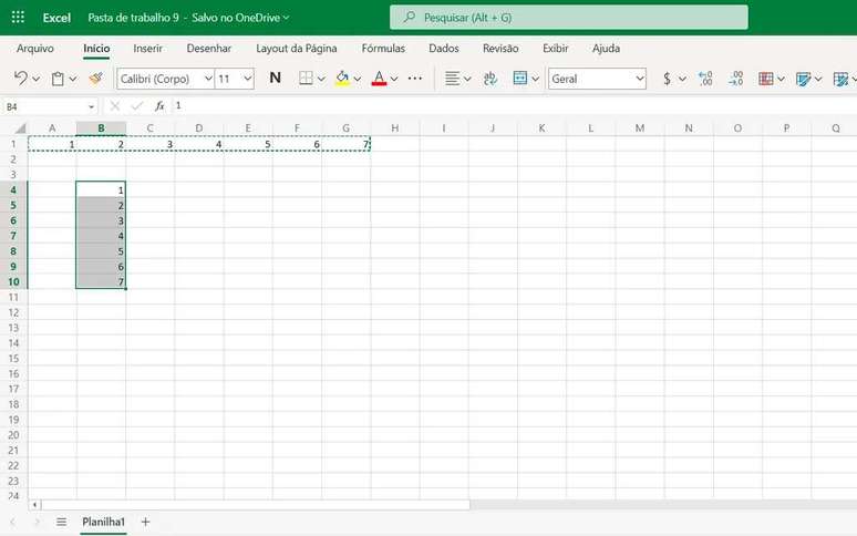 Turn a row into a column (Image: Screenshot/André Magalhães/Canaltech)