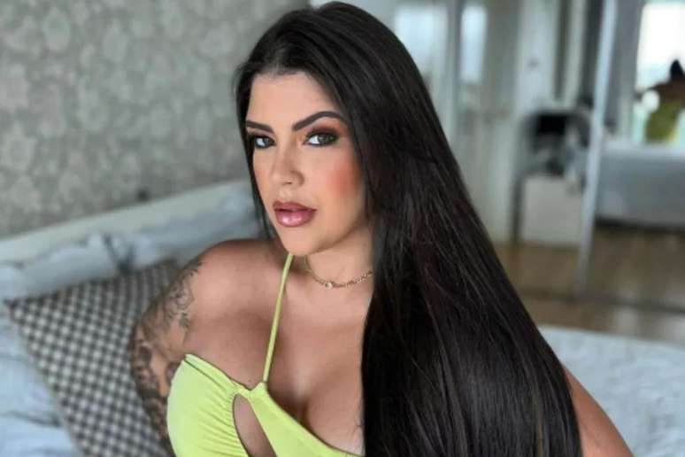 A influencer Luanne Martins foi morta dentro do carro, no último domingo (21); família não acredita que tenha sido tentativa de assalto (Crédito