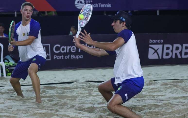 Brasil é campeão mundial juvenil de Beach Tennis e faz história