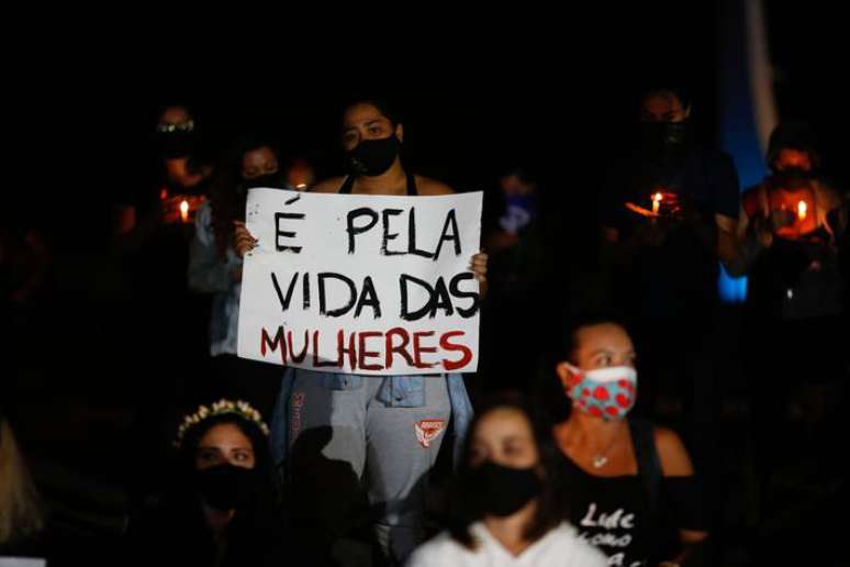 Em novembro de 2020, mulheres protestaram em frente ao STF por Justiça no caso Mari Ferrer