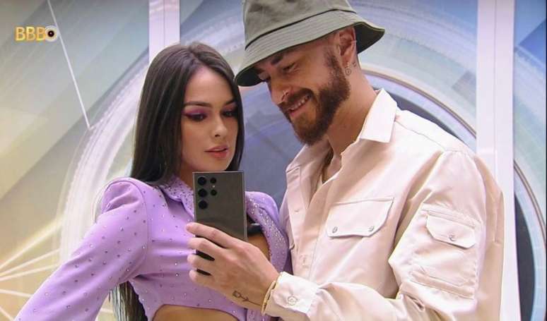 Fred e Larissa não vivem mais romance.