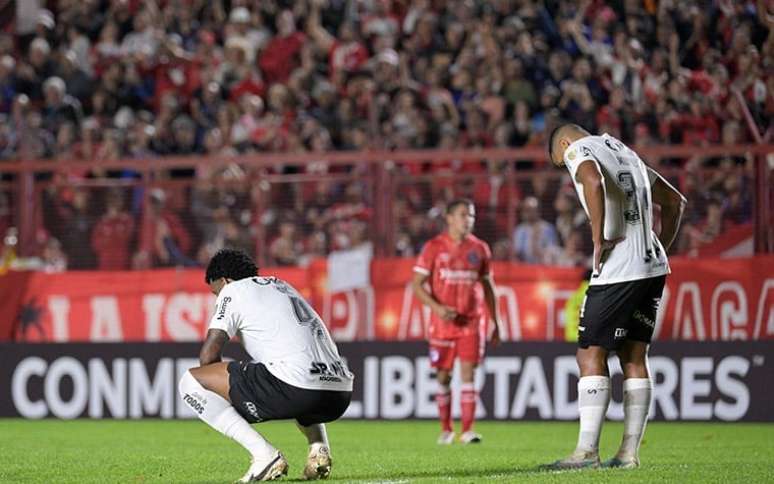 Com apenas nove rodadas, Corinthians se aproxima de igualar