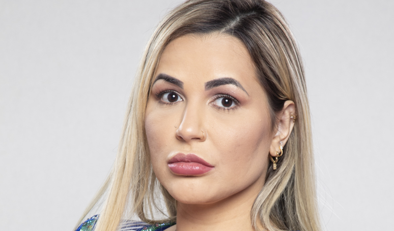 Bafuda? Esses dados mostram que Deolane Bezerra deu um tiro no pé ao processar o Google.