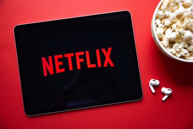 vai com tudo para cima da Netflix e passa a exibir filmes e séries  gratuitas; veja caminho - Portal 6