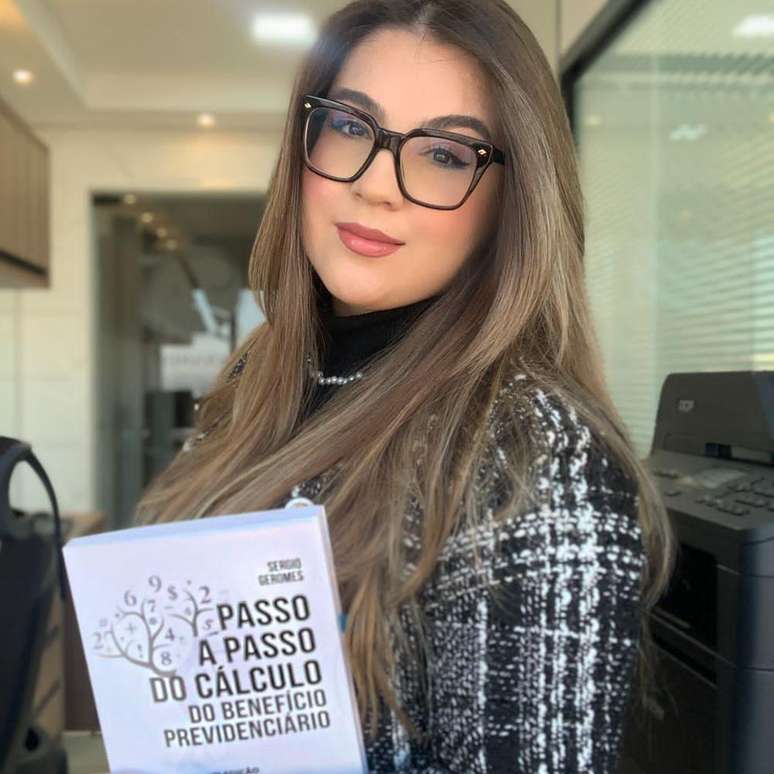 Brenda ingressou na advocacia há menos de dois anos e já sente na pele os impactos do grande número de advogados no Brasil