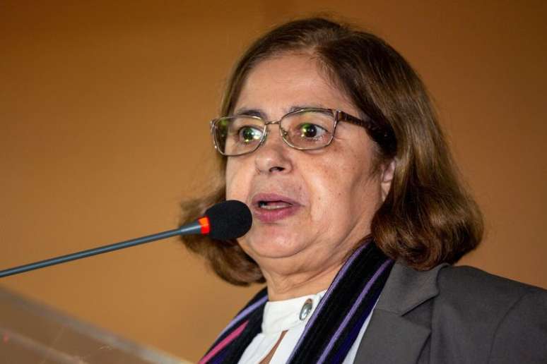 Ministra Cida Gonçalves diz que antes da construção é preciso pactuar com governo estadual