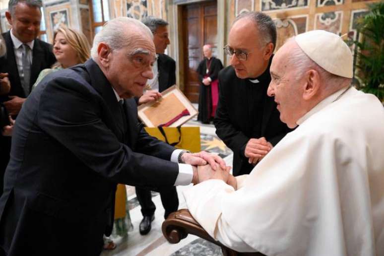 Papa Francisco e Martin Scorsese se encontram no Vaticano