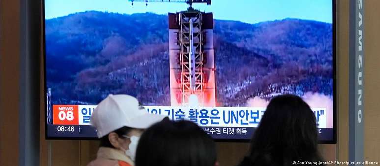 Satélite da Coreia do Norte cai no mar; há mais lançamentos previstos