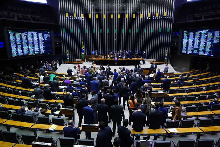 Plenário da Câmara dos Deputados durante sessão deliberativa nesta quarta-feira, 30.