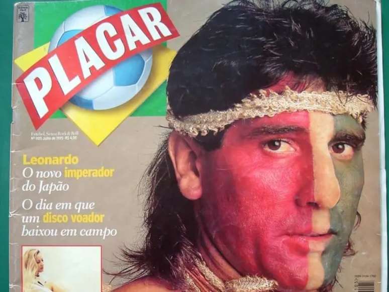 Capa da revista Placar n&ordm; 1.105 