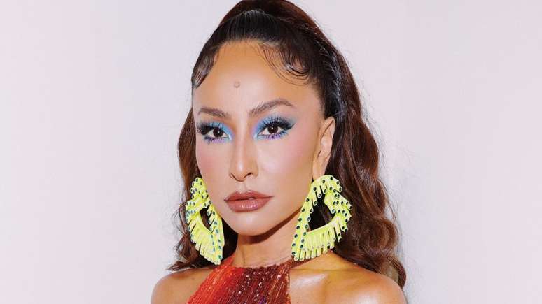 Sabrina Sato opens the game on love life