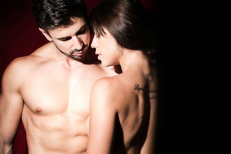 O ensaio sensual pode se tornar uma lembran&ccedil;a valiosa para o casal 