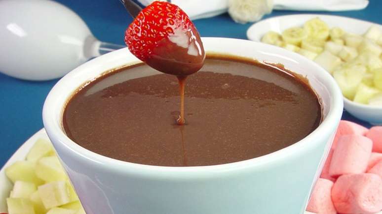 Fondue de brigadeiro mole