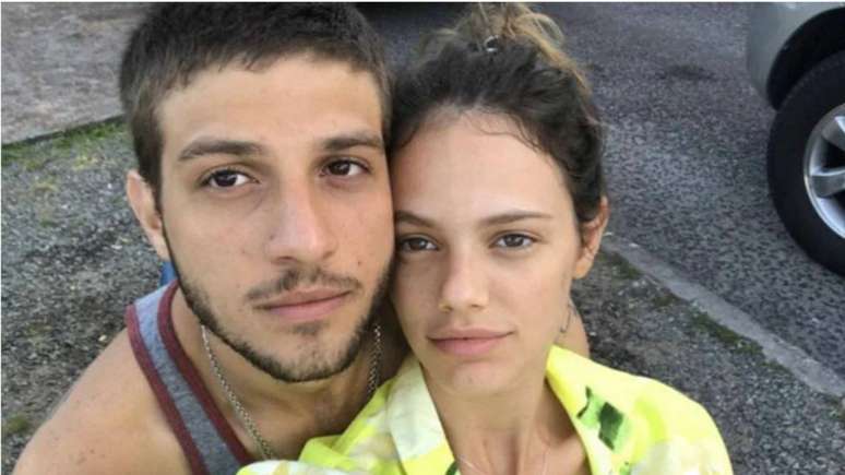 Chay Suede e Laura Neiva. Reprodução/Instagram