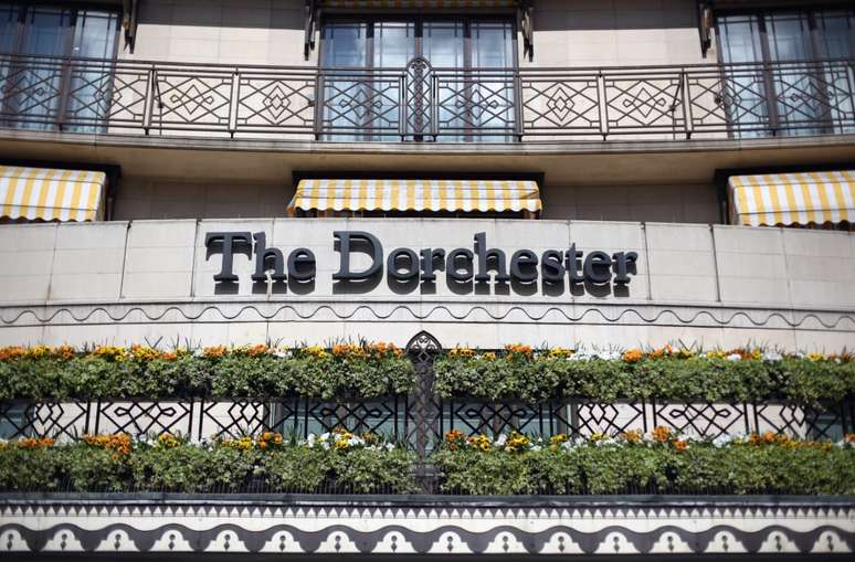 The Dorchester oferecerá para até 60 clientes o menu idealizado pela dupla Wolfgang Puck e Alain Ducasse 