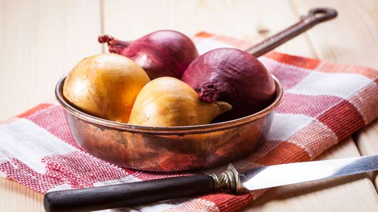 O material é ótima fonte de calor e mantém os alimentos aquecidos por mais tempo.
