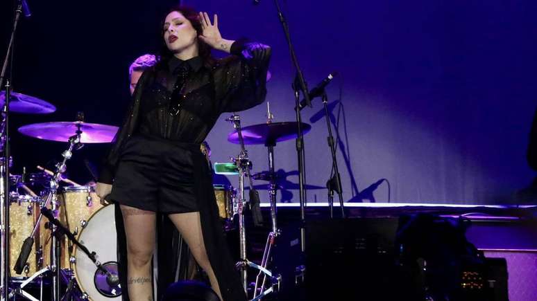 Pitty conversou com jornalistas após apresentação no João Rock -