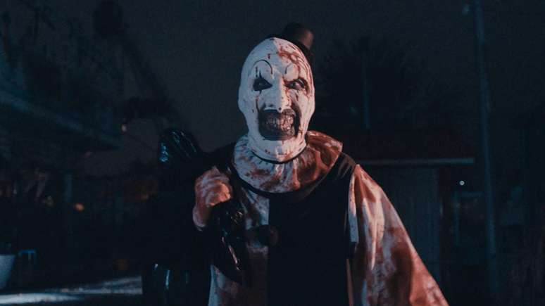 Prepare o estômago! Este polêmico filme de terror terá uma nova sequência  mais cara, selvagem e extrema