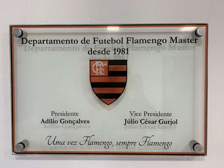 Placa do Flamengo Master na Gávea – Lucas Bayer/Jogada10