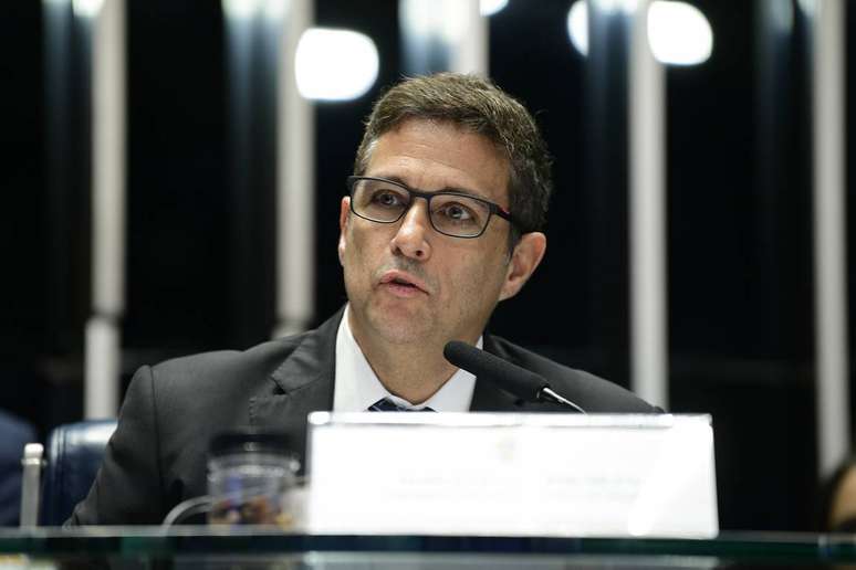 Plenário do Senado Federal durante sessão de debates temáticos destinada a debater o tema "Juros, Inflação e Crescimento". À mesa, em pronunciamento, presidente do Banco Central do Brasil, Roberto Campos Neto. Foto: Pedro França/Agência Senado