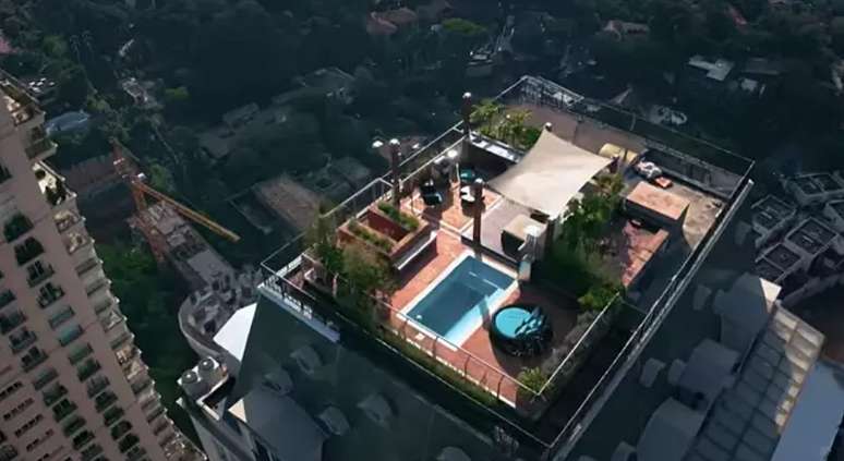 On the thirtieth floor, the outdoor area is an invitation to enjoy the SP skyline On the thirtieth floor, the outdoor area is an invitation to enjoy the SP skyline