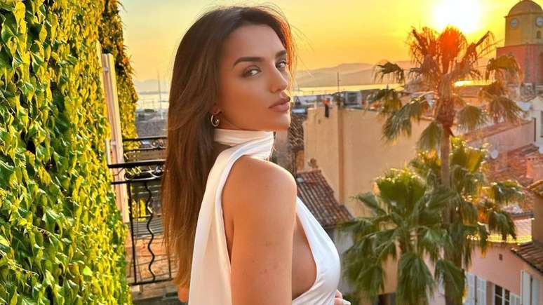 Perfeito para o frio! Rafa Kalimann apostou em conjuntinho luxuoso