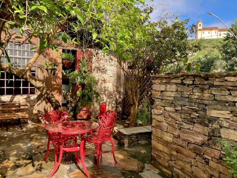 chal&eacute; dirceu ouro preto