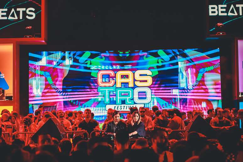 A primeira edição também aconteceu no Anhangabaú.