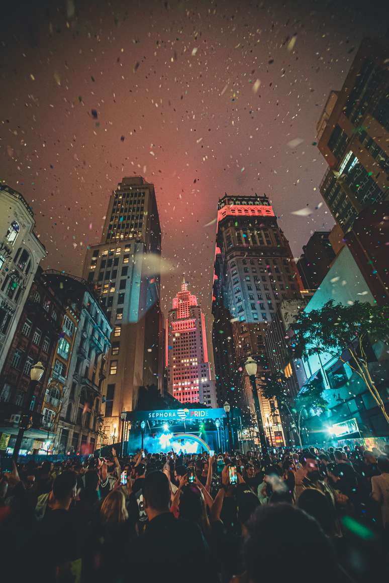 Festa contará com 300 seguranças particulares.