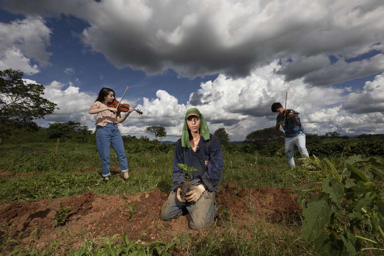 Projeto conecta jovens perif&eacute;ricos com melhores solistas do mundo 