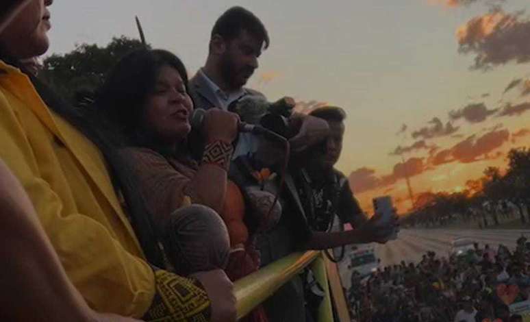 Ministra dos Povos Indígenas do Brasil, Sônia Guajajara em ato contra PL 490 do Marco Temporal. 