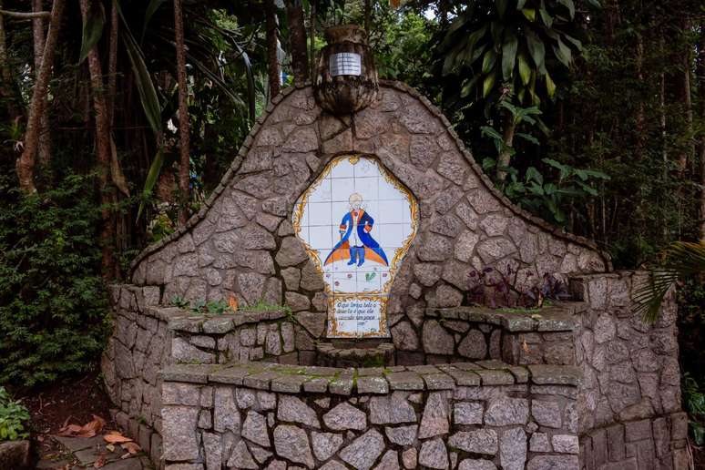 Fonte com imagem do Pequeno Príncipe em La Grand Vallée, em Itaipava