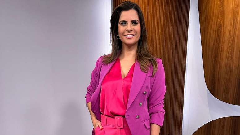  Camila Bomfim foi repórter de política em Brasília no Jornal Nacional