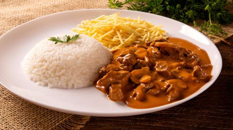 Estrogonofe de carne